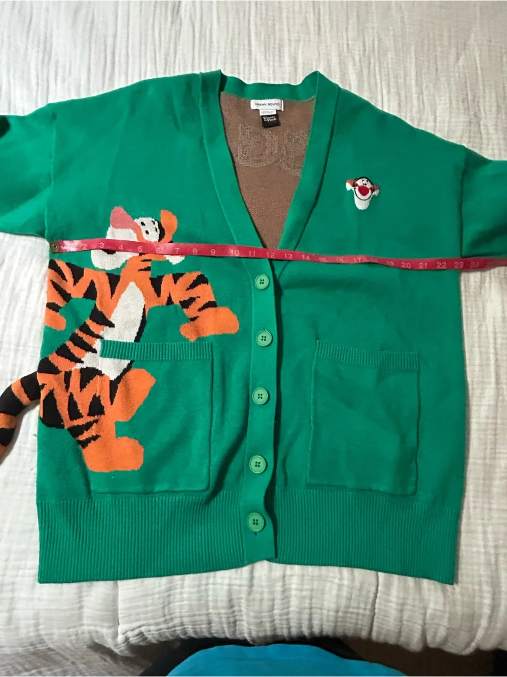 Urban Revivo Disney Winnie The Pooh Cardigan  Tigger Oversized